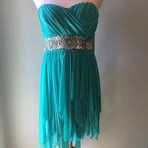 My Michelle green dress Great for spring formal.